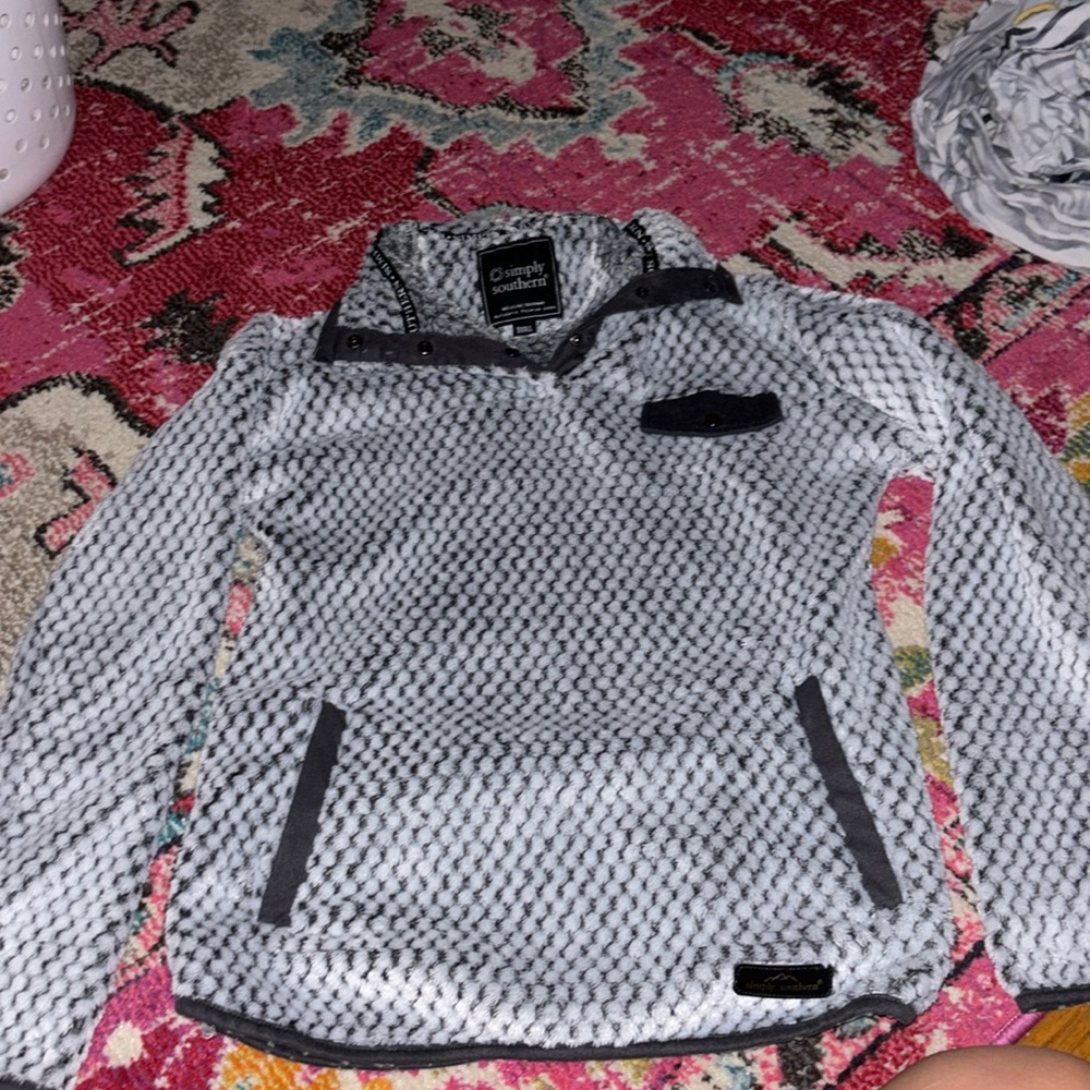 Simply southern pullover